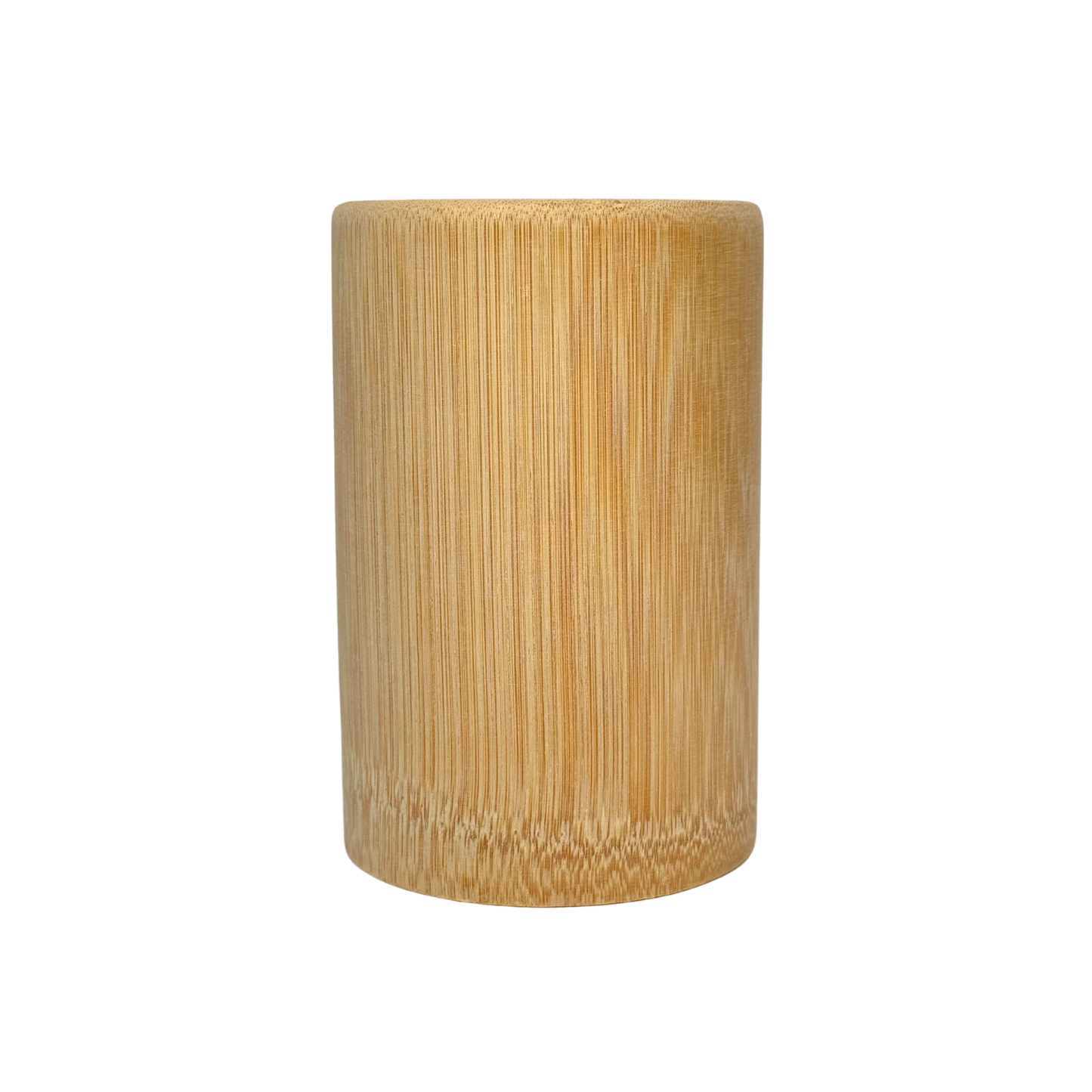 Vaso_de_bambu___Fondo_blanco_1