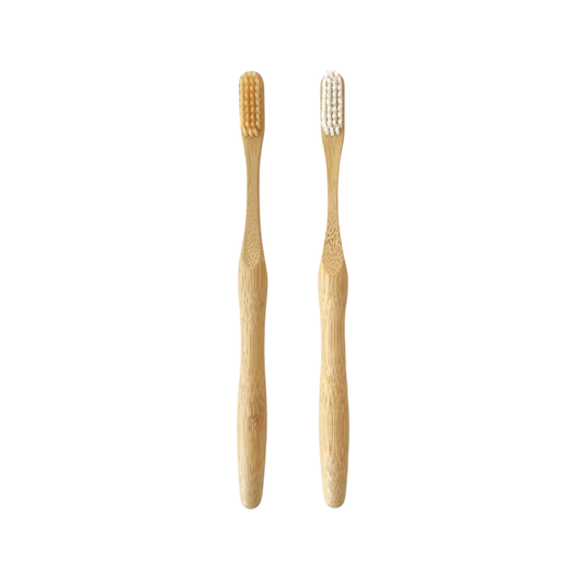 Cepillo_Dental_de_Bambu___Fondo_blanco_1